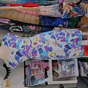 Title 9 Floral V-Neck Dress